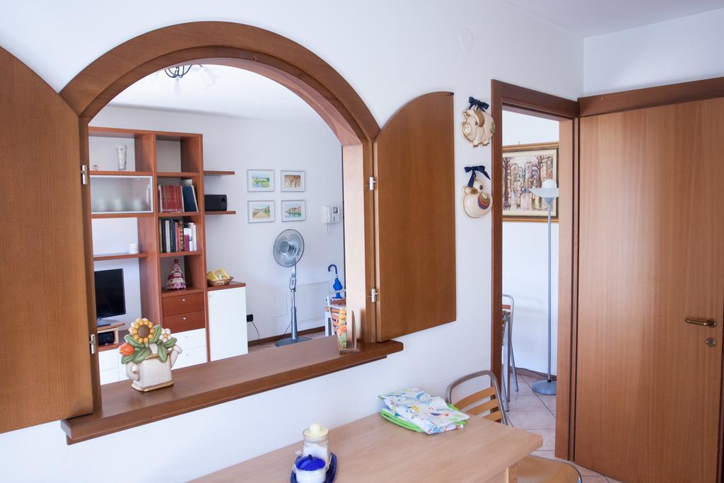 Appartamento Lombardi Riva del Garda Ngoại thất bức ảnh
